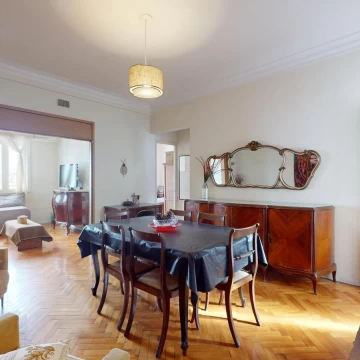 Venta Amplio 3 ambientes con Dependencia / 108m2 / a metros de UADE