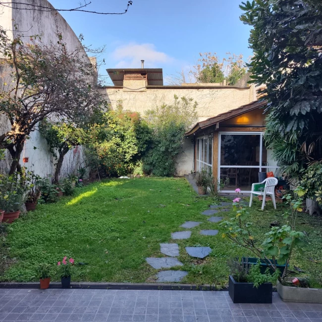Departamento en Monte Castro venta