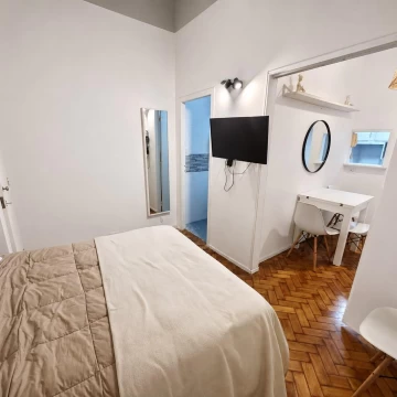 EN VENTA MONOAMBIENTE AMOBLADO EN RECOLETA