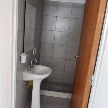 1789733833.jpeg