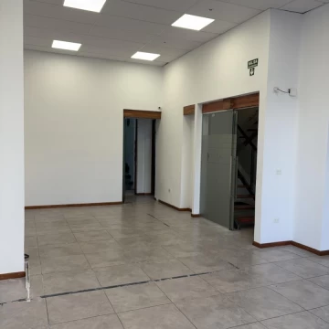 1789741037.jpg