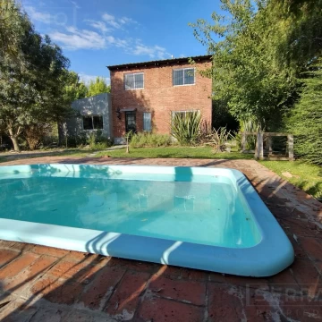 Venta Casa 3 Ambientes con Piscina en Parque Sakura, Exaltación De La Cruz