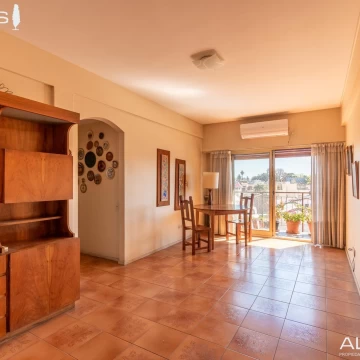 VENTA DEPARTAMENTO 3 AMBIENTES VILLA SARMIENTO - CON 2 BALCONES