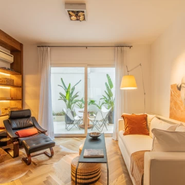 VENTA. DEPTO. 2 AMBIENTES. PATIO. BELGRANO.