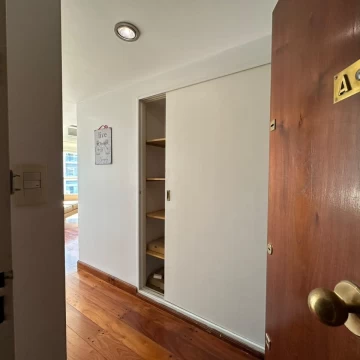 1789752428.jpg