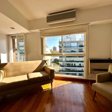 1789752430.jpg