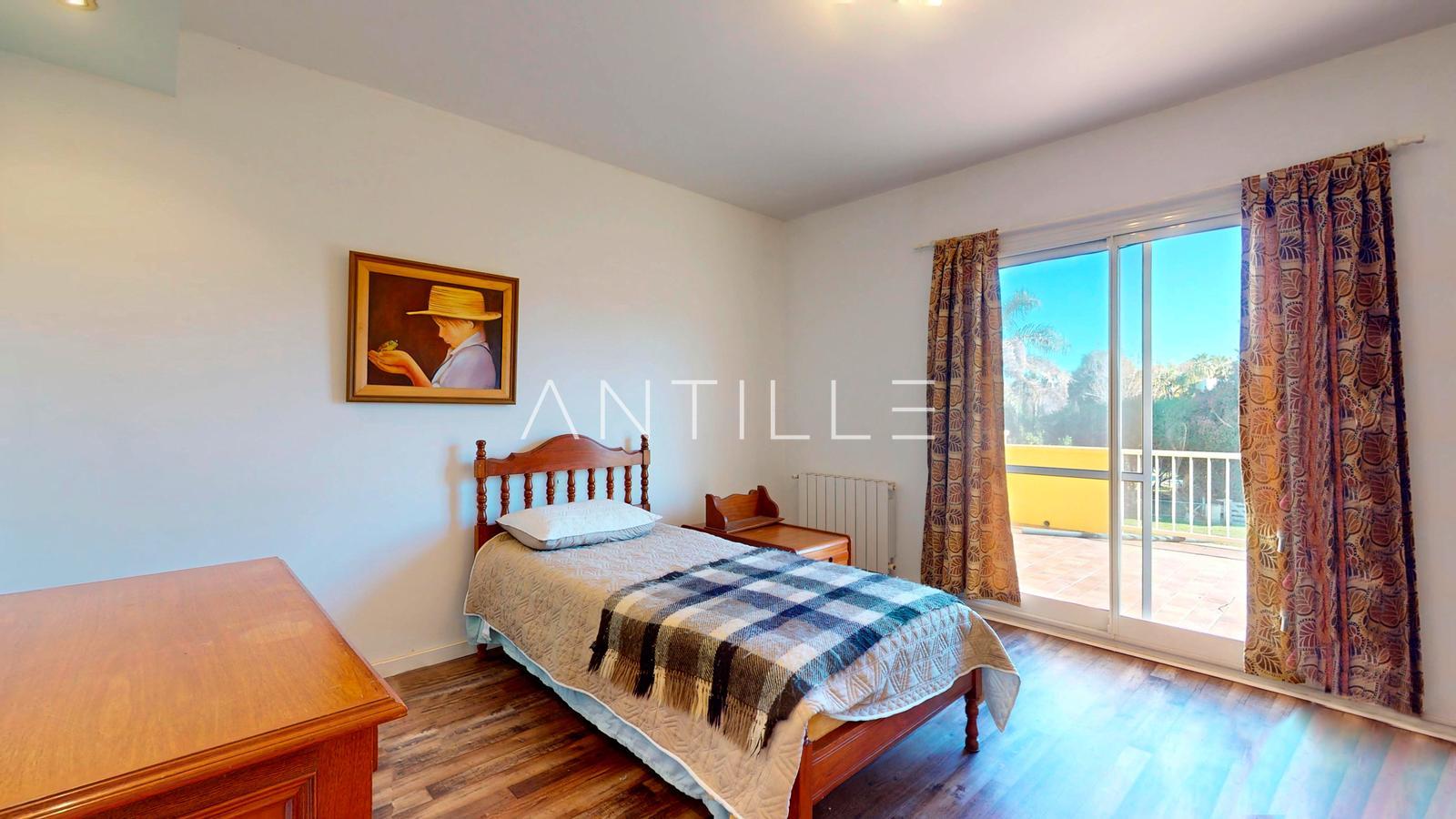 DORMITORIO CASA EN VENTA EN ABRIL CLUB DE CAMPO, HUDSON