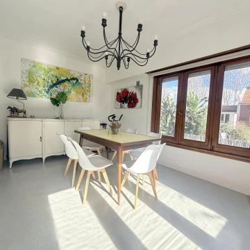 VENTA PH 4 AMBIENTES CON TERRAZA EN MARTINEZ - PERMUTA