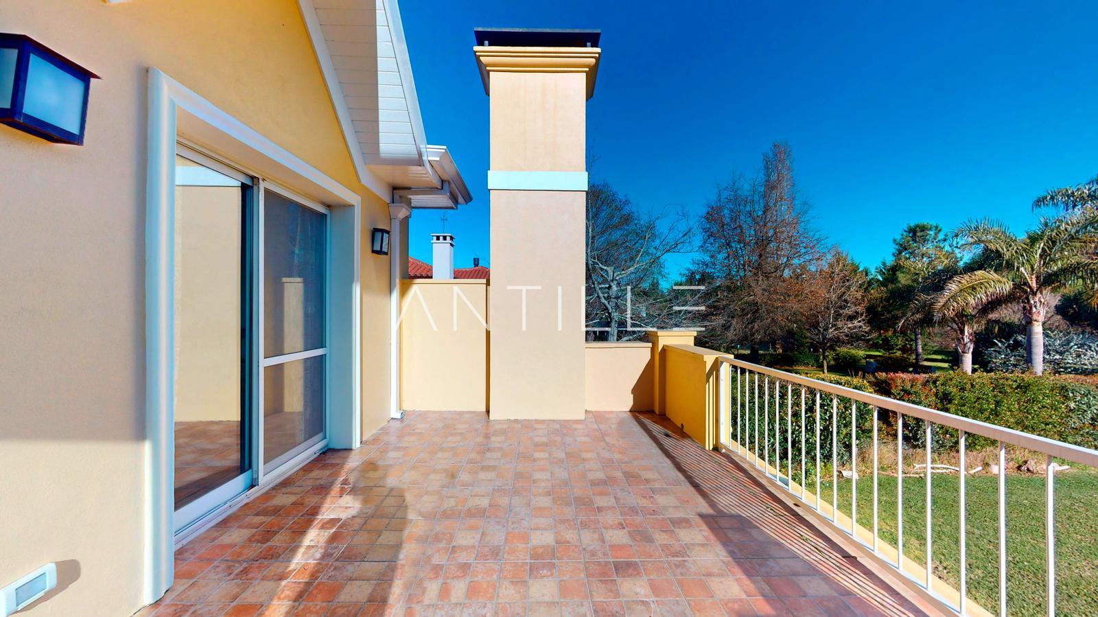 BALCON CASA EN VENTA EN ABRIL CLUB DE CAMPO, HUDSON