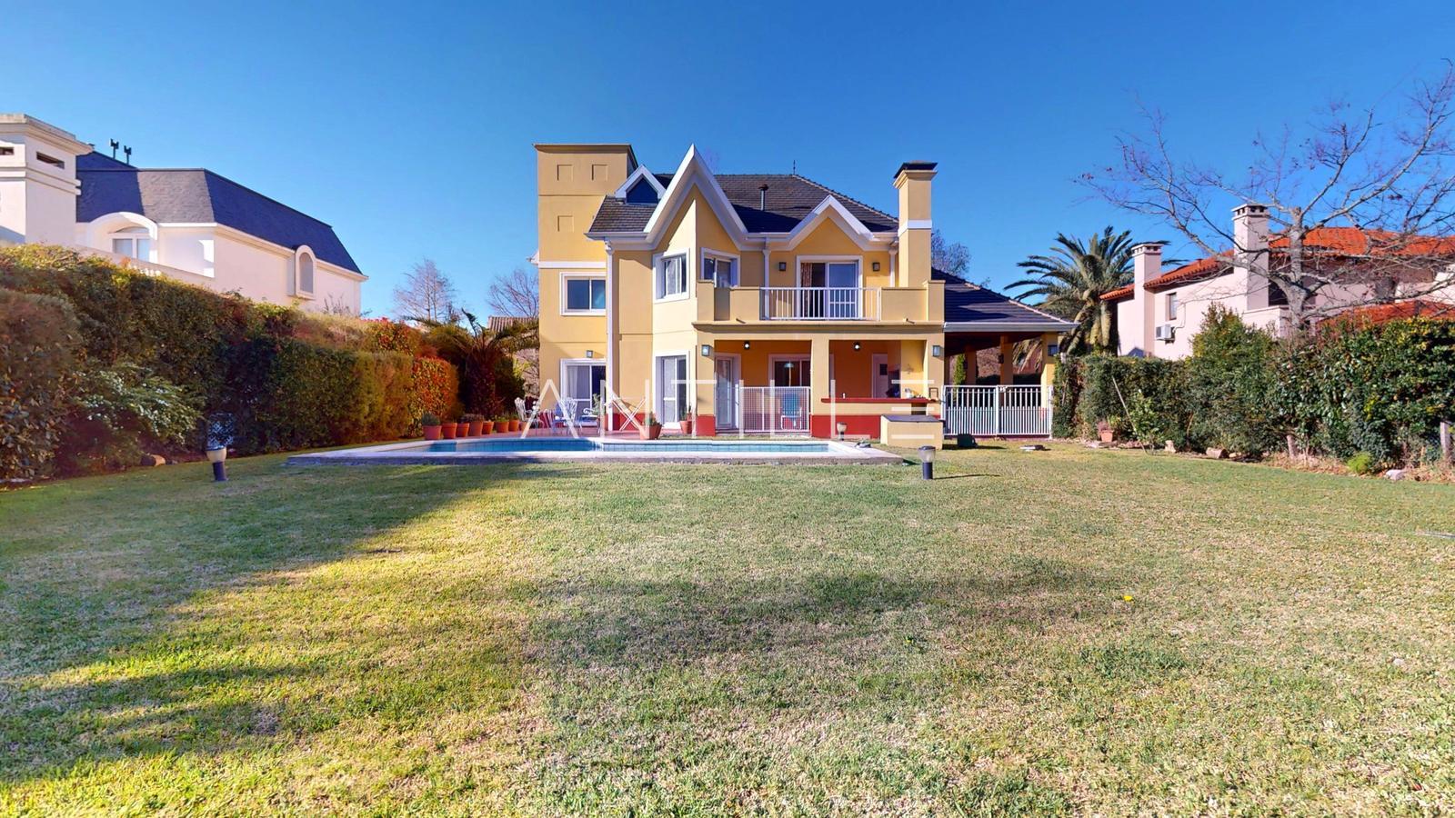 CONTRAFRENTE CASA EN VENTA EN ABRIL CLUB DE CAMPO, HUDSON