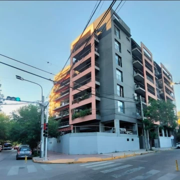 Alquiler departamento 2 ambientes con cohera en Tigre Centro