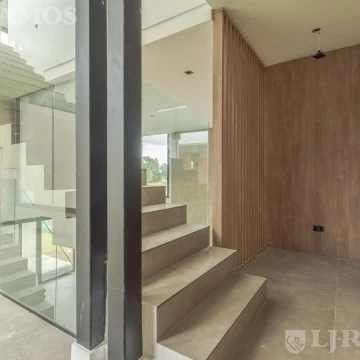 4 SUITES - AL LAGO - EN VENTA EN LOS PUENTES NORDELTA
