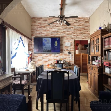 Venta PH de 3 ambientes con patio, parrilla y terraza en Victoria, San fernando