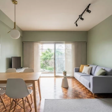 3 ambientes. C/Dependencia. A Reciclar. Orientación Norte. Muy Luminoso