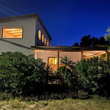 Casa en La Juanita, José Ignacio – 4 suites y espacios exteriores para disfrutar en familia