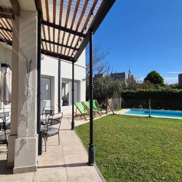 Casa 4 hab con pileta cercada en alquiler VERANO en Canton