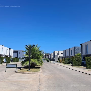 DÚPLEX | 4 AMBIENTES | JARDÍN | A ESTRENAR | COCHERA DOBLE | SPRING PARK PILAR