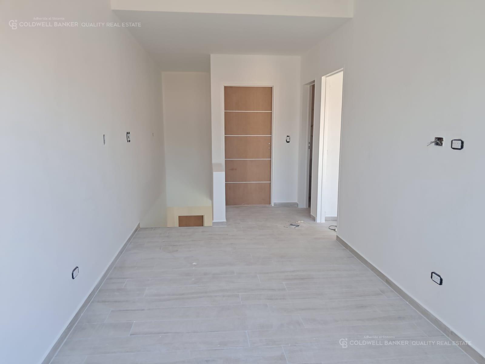 HALL DE DISTRIBUCION PTA ALTA
