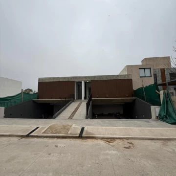 Duplex en venta en Distrito Sur