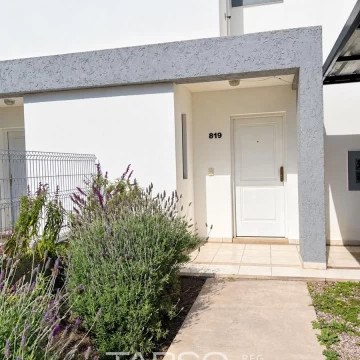 Duplex en venta APTO CREDITO dos dormitorios a mts de La estanzuela 
