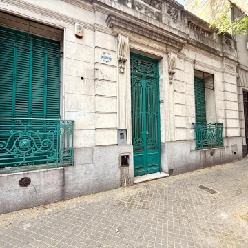 Venta Casa Uso Comercial / Terreno Edificable Rosario Entre Rios 1733 y Avenida Pellegrini