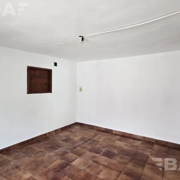 1789999567.jpg