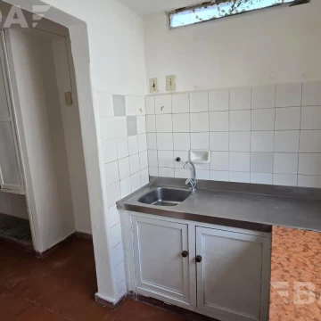 1789999570.jpg