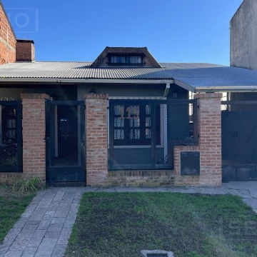 Venta casa 4 ambientes en Pilar, cerca de Autop. Panamericana, apta crédito