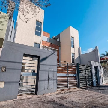 PH en venta Villa Real