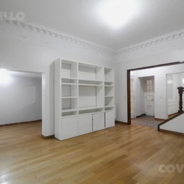 Alquiler casa de 6 ambientes con garaje - Belgrano