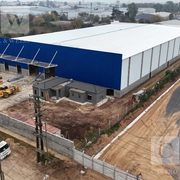 Galpón industrial / Logistico con oficinas 