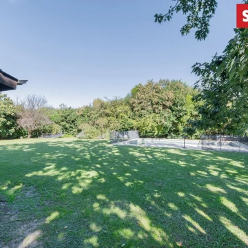 La Delfina, 1200 m2 lote. Casa muy sólida, 4 cuartos