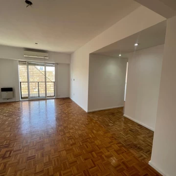 Venta de Departamento de 3 ambientes en Villa del Parque
