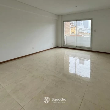 1790017942.jpg