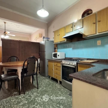 1790017950.jpg