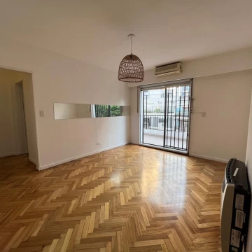 Departamento en Luis María Campos al 1200
