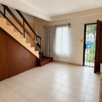 Dúplex en venta 3 ambientes - Merlo
