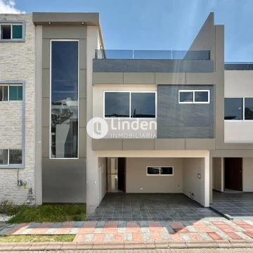 CASA EN VENTA EN RESIDENCIAL ARBORETO, BLVD. FORJADORES, SAN PEDRO CHOLULA, PUEBLA.