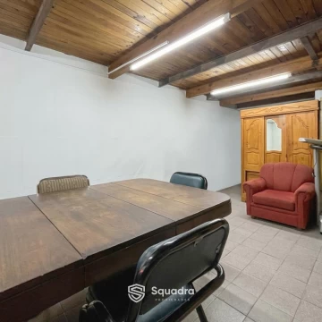 1790025150.jpg