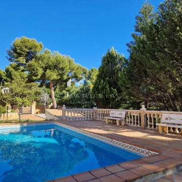 Casa Chalet  en Venta en Valencia, España