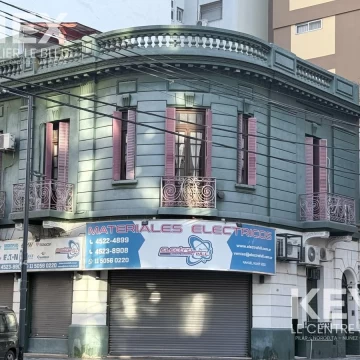 VENTA PH VILLA URQUIZA 4 AMBIENTES CON BALCONES Y TERRAZA 