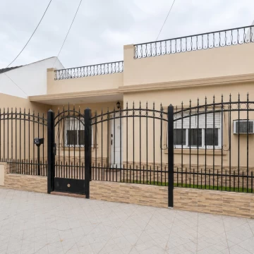 PH 3 ambientes -Apto Credito Hipotecario-reciclado Ramos Mejia Barrio Don Bosco