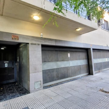 VENTA PH 2 AMBIENTES CON 2 PATIOS APTO CREDITO VELEZ SARSFIELD