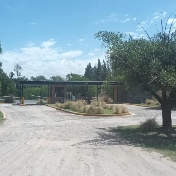 Lote interno con financiación en esquina. Oportunidad en Medal Country Club