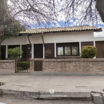 Belgrano  857. Apto crédito