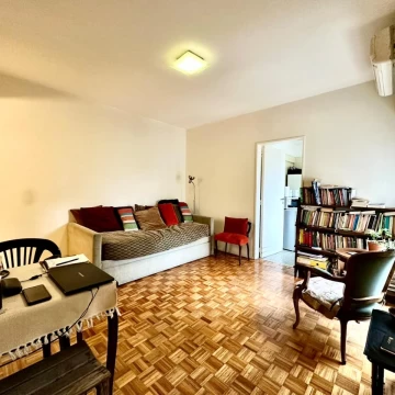 1790090846.jpg