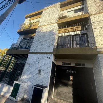 Casa en venta de 3 amb con cochera 