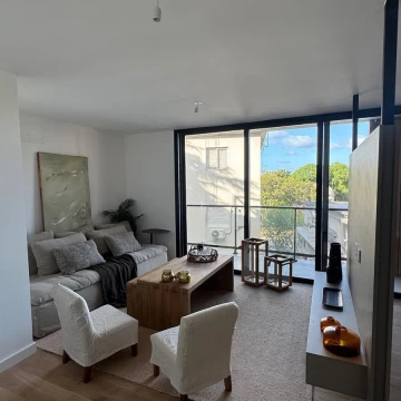 Venta Apartamento de 2 Dormitorios en Parque Rodó