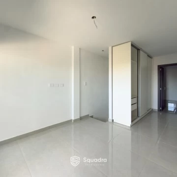 1790107952.jpg