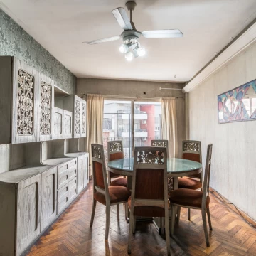 DEPARTAMENTO 4 AMBIENTES A RECICLAR